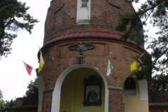 2011-04-10 Łęgonice Nowe - kościół murowany (35)