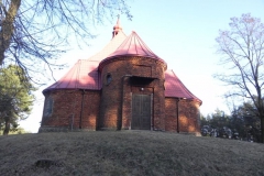 2012-03-11 Łęgonice Nowe - kościół murowany (8)