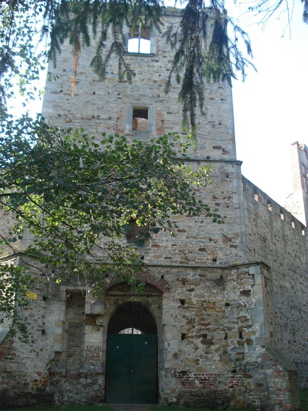 2007-10-21 Drzewica - ruiny zamku (22)