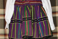 24 Kiecka wełniak + koszula damska + zapaska do pasa