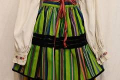 Kiecka 33 wełniak + koszula damska + zapaska do pasa