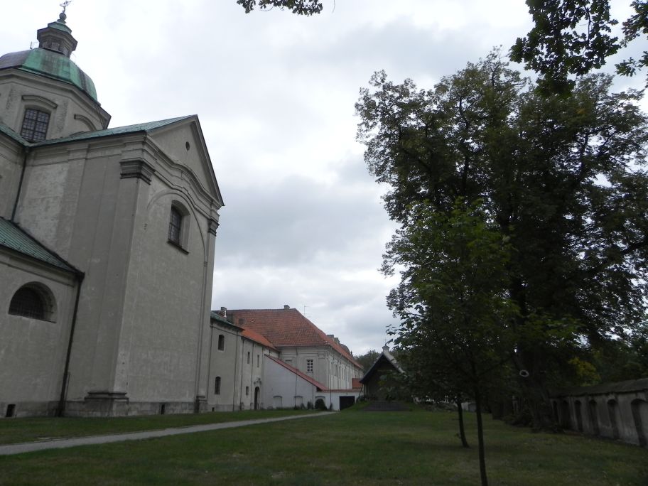 2012-09-16 Poświętne - klasztor (7)