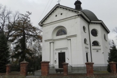 2011-11-10 Radziejowice - kościół murowany (54)