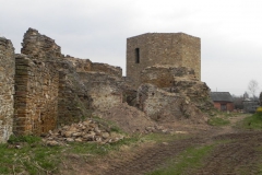 2011-04-17 Inowłódz - ruiny zamku (21)