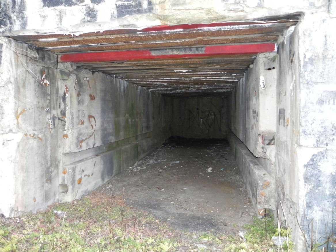 Inowłódz Koś - bunkier Garaż-3 (3)