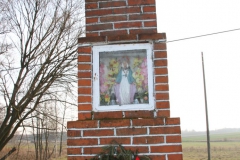 2020-02-09 Libiszów kapliczka nr2 (7)