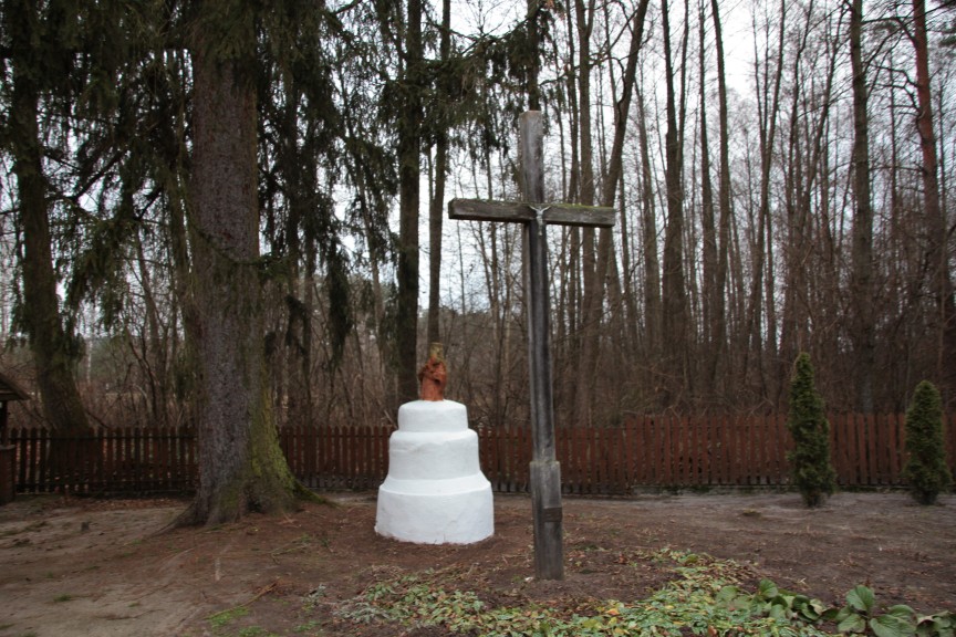 2020-12-20 Waliska kapliczka nr2 (1)