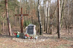 2020-01-12 Buczek - pomnik (2)