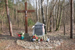 2020-01-12 Buczek - pomnik (3)