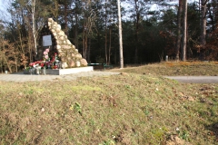 2020-01-12 Kraśnica - pomnik (6)