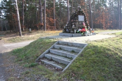 2020-01-12 Kraśnica - pomnik (9)