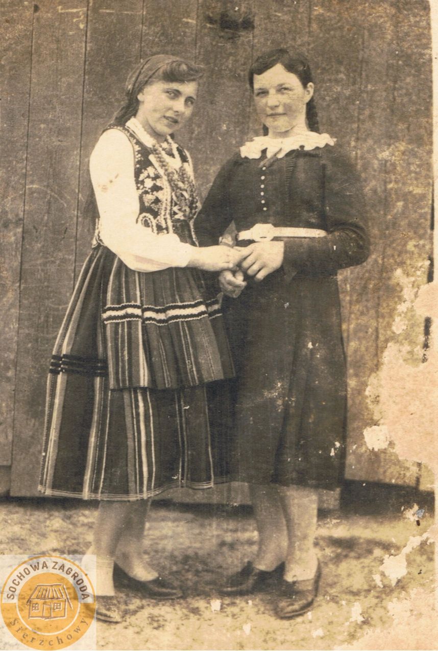 Janina Bienias i Julia Jędras